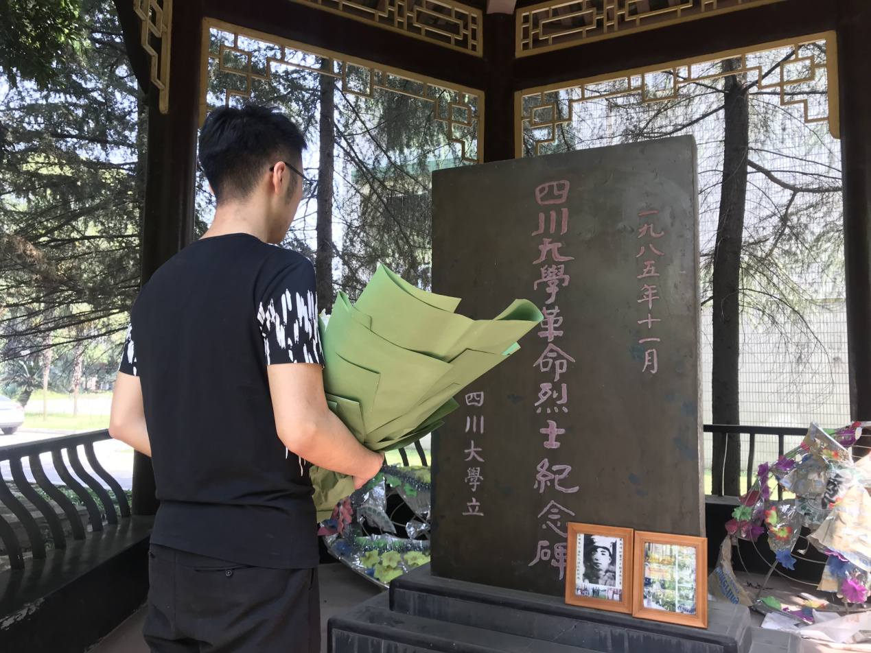 成人影视片