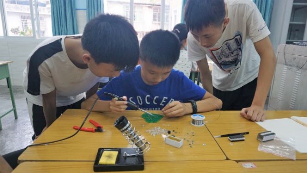 成人影视片