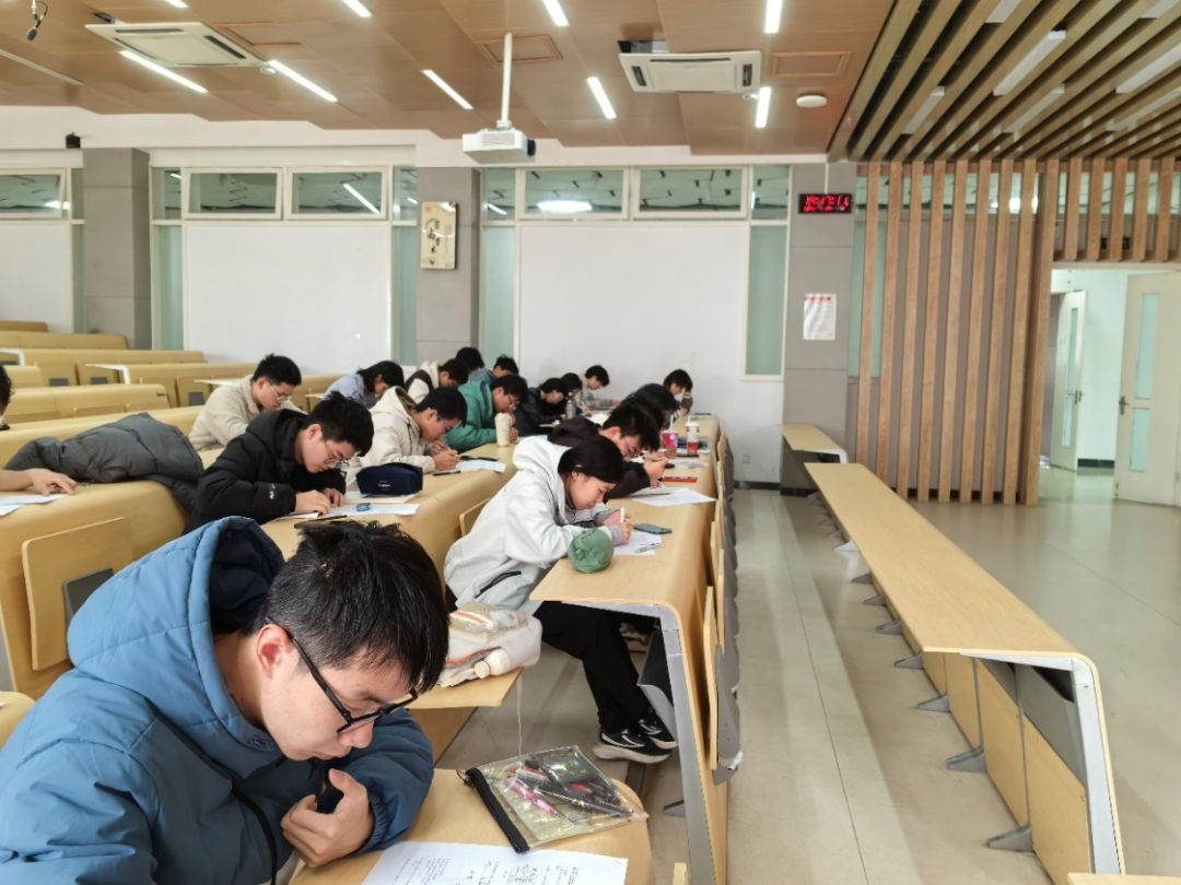 成人影视片